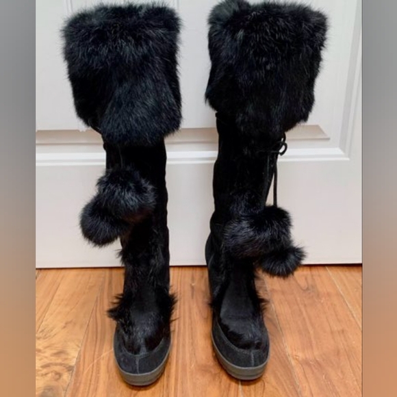 Coach karita women's fur boots authentic with box and original receipt $495 - Picture 2 of 4